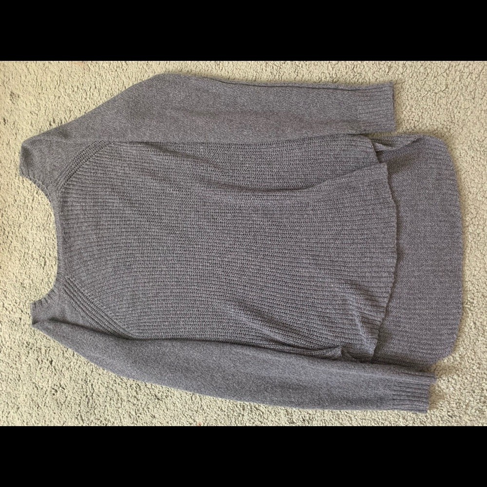 Athleta grey sweater